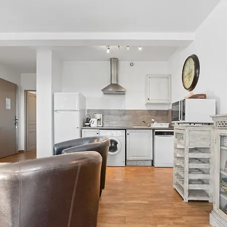 Cosy - Du Soleil Apartment *