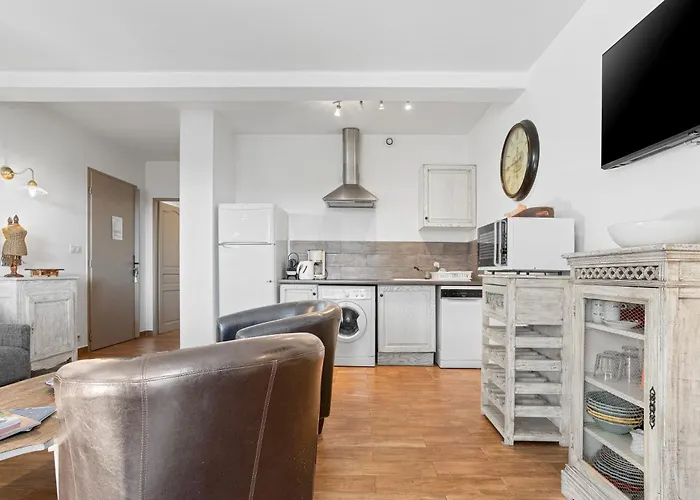 Cosy - Du Soleil Apartment *